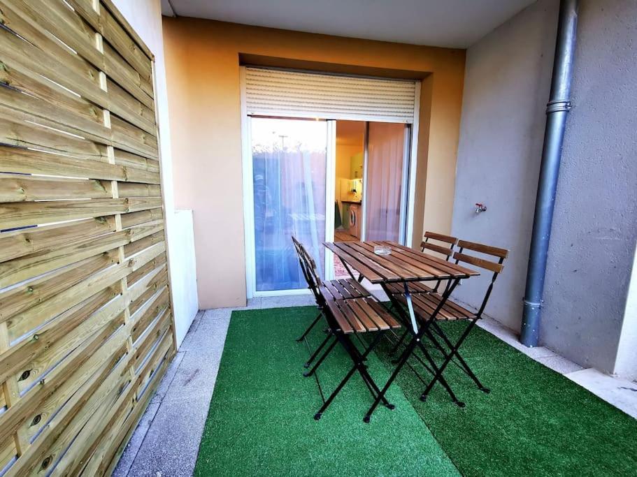 Grand Studio Lumineux Et Sa Terrasse Au Calme Toulouse Exteriér fotografie
